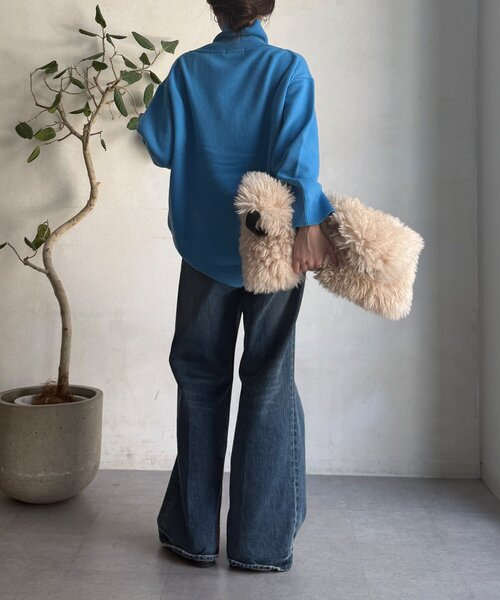 DouDou(ドゥドゥ)の「ウール混タートルチュニック(ニット/セーター・レディース・グレー/オフホワイト/ブルー・FREE)」の5枚目の写真