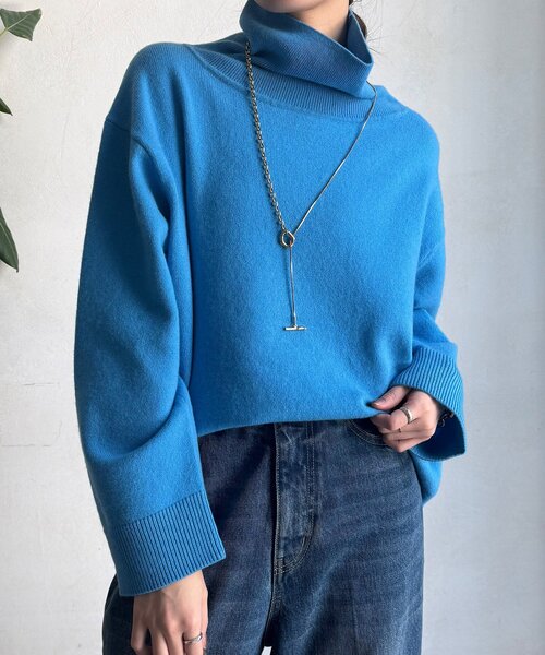 DouDou(ドゥドゥ)の「ウール混タートルチュニック(ニット/セーター・レディース・グレー/オフホワイト/ブルー・FREE)」の8枚目の写真