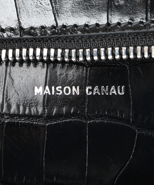 新品未使用！MAISON CANAU クロコボックスボストン 削ぎ落とされたモードな印象が漂うボックスボストン。 #maisoncanau