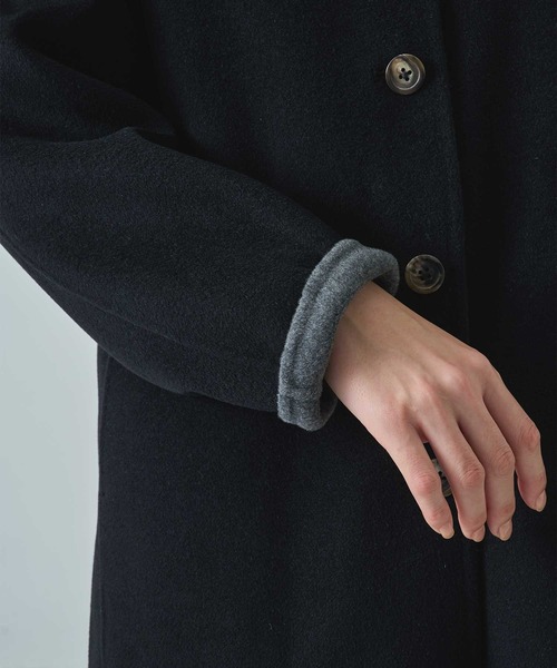 CASHMERE CASHMERE(カシミヤカシミヤ)の「【CASHMERE CASHMERE/カシミヤカシミヤ】CASHMERE/SILK/WOOL SHORT COAT/カシミヤシルクウールショートコート/ステンカラーコート(ステンカラーコート・レディース・ダークネイビー/ブラック・40/44)」の4枚目の写真