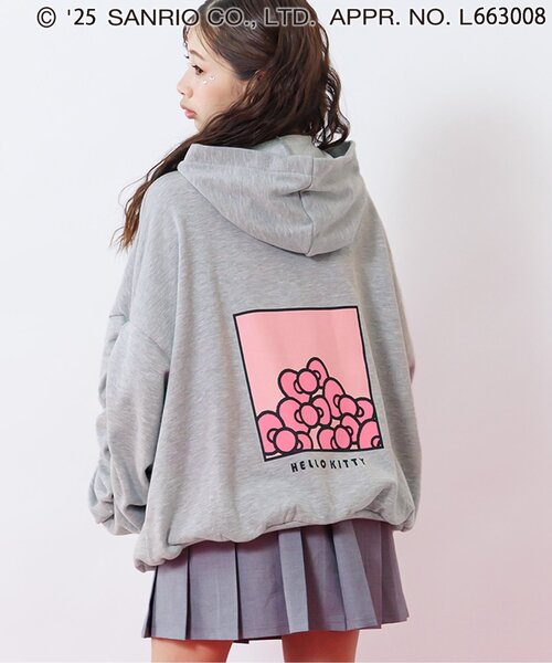 sanrio(サンリオ)の「【ハローキティ】BIGフーディ(パーカー・キッズ・グレー/オフホワイト/ピンク・XX-SMALL/X-SMALL/SMALL/MEDIUM)」の3枚目の写真