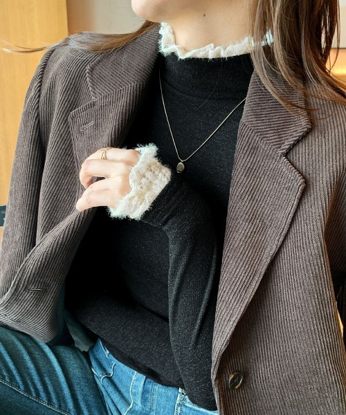 Miniministore(ミニミニストア)の「レースフリル付きハイネックリブニットソー(Tシャツ/カットソー・レディース・アイボリー/ブラック/ブラウン/ダークグレー/グレー・FREE)」の12枚目の写真