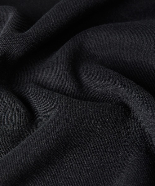 G-STAR(ジースター)の「Sunfaded Applique Loose T-Shirt/ヴィンテージライクサンフェード加工アップリケロゴルーズTシャツ(Tシャツ/カットソー・メンズ・ブラック/ホワイト・XX-LARGE/X-LARGE/LARGE/MEDIUM/SMALL/X-SMALL/XX-SMALL)」の3枚目の写真