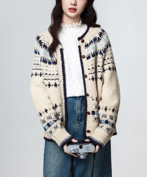 gossip！ロサンゼルス（ゴシップロサンゼルス）の「ノルディックフェアアイル柄 ダッカーディガン（カーディガン/ボレロ・レディース・オフホワイト・FREE）」の11枚目の写真