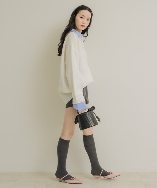 NEUNA(ヌナ)の「レイヤードオーバースプリングトップス(ニット/セーター・レディース・ベージュ/チャコールグレー/オフホワイト・FREE)」の22枚目の写真