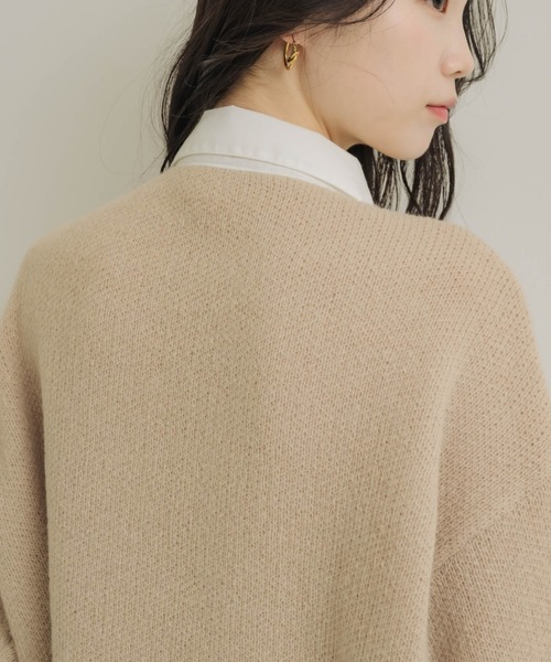 NEUNA(ヌナ)の「レイヤードオーバースプリングトップス(ニット/セーター・レディース・ベージュ/チャコールグレー/オフホワイト・FREE)」の7枚目の写真