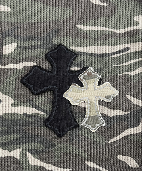 SK8ER ROCK(スケーターロック)の「Double Cross Camouflage Henley Neck T-shirt ((khaki))(Tシャツ/カットソー・レディース・その他・ONE SIZE)」の4枚目の写真