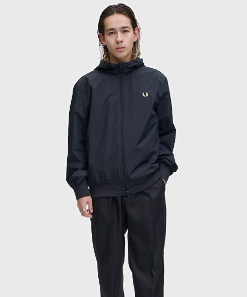 FRED PERRY（フレッドペリー）の「Hooded Brentham Jacket／フードブレンサムジャケット（ブルゾン・メンズ・ブラック・L/M/S）」の2枚目の写真