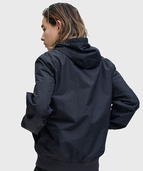 FRED PERRY（フレッドペリー）の「Hooded Brentham Jacket／フードブレンサムジャケット（ブルゾン・メンズ・ブラック・L/M/S）」の3枚目の写真
