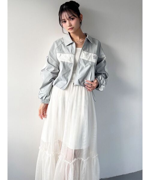 RESEXXY（リゼクシー）の「バイカラーパイピングブルゾン（ブルゾン・レディース・チャコールグレー/ブルー/ピンク・FREE）」の11枚目の写真