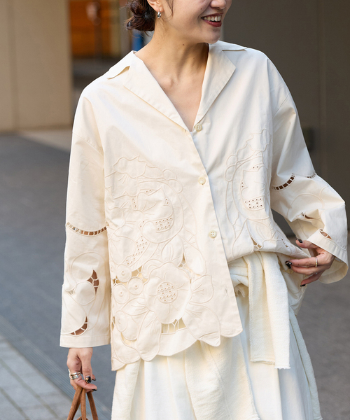 JOURNAL STANDARD(ジャーナルスタンダード)の「フラワーエンブロイダリースカラップシャツ(シャツ/ブラウス・レディース・ホワイト・FREE)」の7枚目の写真