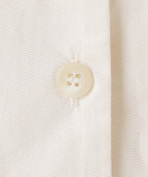 JOURNAL STANDARD(ジャーナルスタンダード)の「フラワーエンブロイダリースカラップシャツ(シャツ/ブラウス・レディース・ホワイト・FREE)」の17枚目の写真