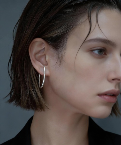 Ops.（オプス）の「ピアス ゴールド シルバー925 フープピアス 金属アレルギー対応 【VIIDA ヴィーダ】（ピアス（両耳用）・レディース・シルバー/イエローゴールド・ONE SIZE）」の5枚目の写真