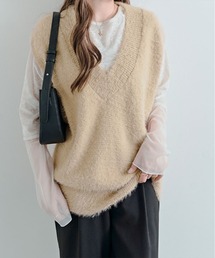 深Vネック シャギー ニット ベスト 重ね着 ゆったり 体型カバー きれいめ ナチュラル