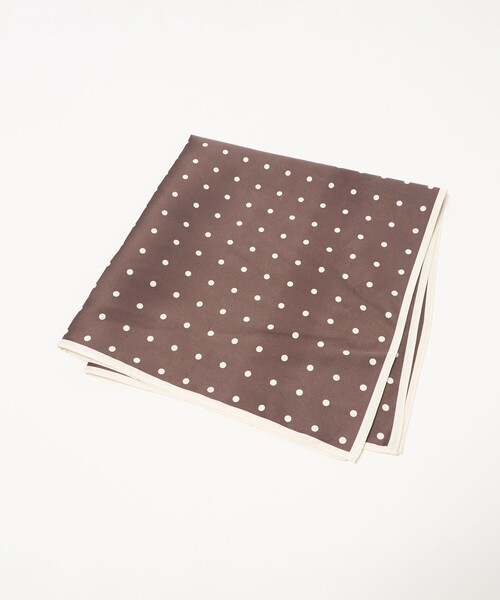 BEAUTY&YOUTH UNITED ARROWS(ビューティーアンドユースユナイテッドアローズ)の「ポリエステル ドット スカーフ(バンダナ/スカーフ・レディース・ダークブラウン/ブラック/ナチュラル・FREE)」の2枚目の写真