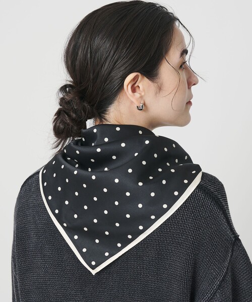 BEAUTY&YOUTH UNITED ARROWS(ビューティーアンドユースユナイテッドアローズ)の「ポリエステル ドット スカーフ(バンダナ/スカーフ・レディース・ダークブラウン/ブラック/ナチュラル・FREE)」の4枚目の写真