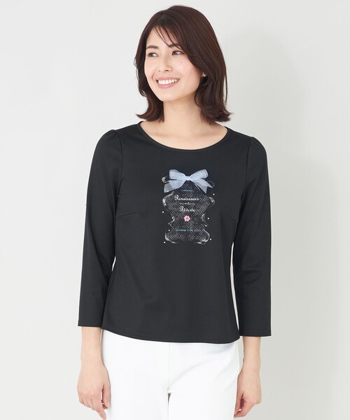 TO BE CHIC(トゥー ビー シック)の「リボンフレームモチーフ カットソー(Tシャツ/カットソー・レディース・オフホワイト/ブラック・40)」の2枚目の写真