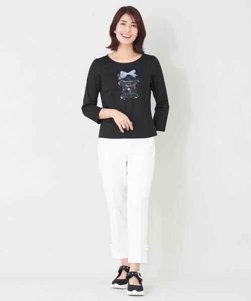 TO BE CHIC(トゥー ビー シック)の「リボンフレームモチーフ カットソー(Tシャツ/カットソー・レディース・オフホワイト/ブラック・40)」の4枚目の写真