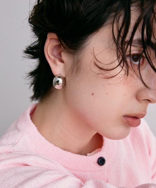 Trish（トリッシュ）の「シャイニーオーバルピアス（ピアス（両耳用）・レディース・ゴールド/シルバー・FREE）」の8枚目の写真