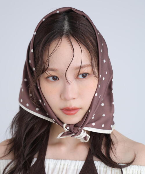 FREE'S MART（フリーズマート）の「ドットスカーフ（バンダナ/スカーフ・レディース・ネイビー/ブラウン/ブラック・ﾌﾘ-）」の5枚目の写真