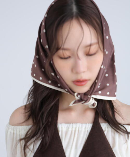 FREE'S MART（フリーズマート）の「ドットスカーフ（バンダナ/スカーフ・レディース・ネイビー/ブラウン/ブラック・ﾌﾘ-）」の6枚目の写真