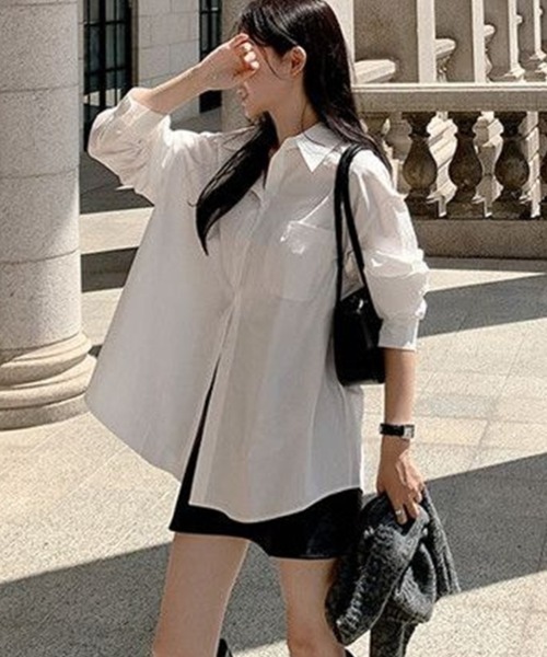 Flugge(フラッジー)の「ベーシックオーバーシャツ(シャツ/ブラウス・レディース・ホワイト・LARGE/MEDIUM)」の2枚目の写真