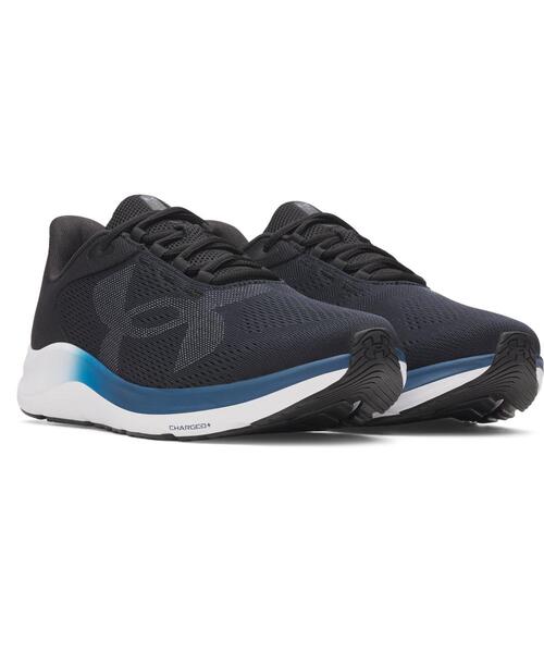 UNDER ARMOUR(アンダーアーマー)の「UAチャージド パスート4 ビッグロゴ(ランニング/メンズ)(スニーカー・メンズ・ブラック系その他3・28.0cm/26.5cm/27.0cm/27.5cm/25.0cm/28.5cm/25.5cm/26.0cm/29.0cm)」の4枚目の写真