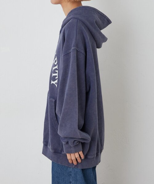 CIAOPANIC TYPY(チャオパニックティピー)の「【UNISEX】ワッフルジップパーカー(パーカー・レディース・サーモンピンク/ネイビー・MEDIUM/LARGE)」の15枚目の写真