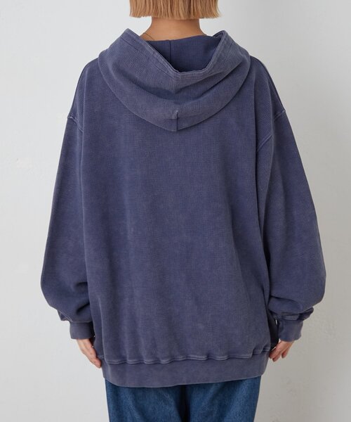 CIAOPANIC TYPY(チャオパニックティピー)の「【UNISEX】ワッフルジップパーカー(パーカー・レディース・サーモンピンク/ネイビー・MEDIUM/LARGE)」の16枚目の写真