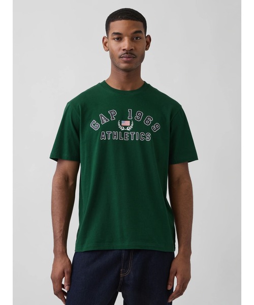 GAP(ギャップ)の「エブリディ ソフト リラックスフィット グラフィックTシャツ(Tシャツ/カットソー・メンズ・ブラック/オフホワイト/ネイビー/イエロー/グリーン・XL/L/M/S/XS)」の4枚目の写真