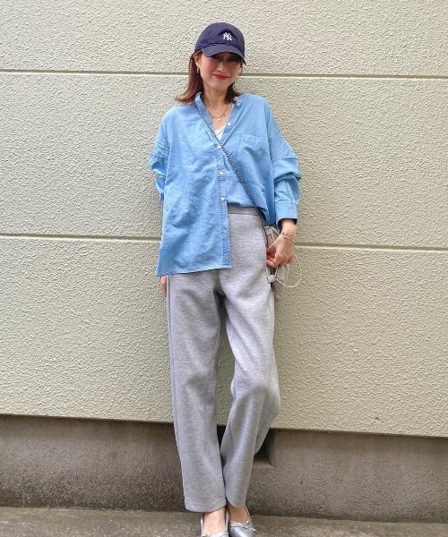 ANGIE(アンジー)の「シアーデニム オーバーサイズ バンドカラーシャツ(シャツ/ブラウス・レディース・ブルー/サックスブルー/ネイビー・FREE)」の20枚目の写真