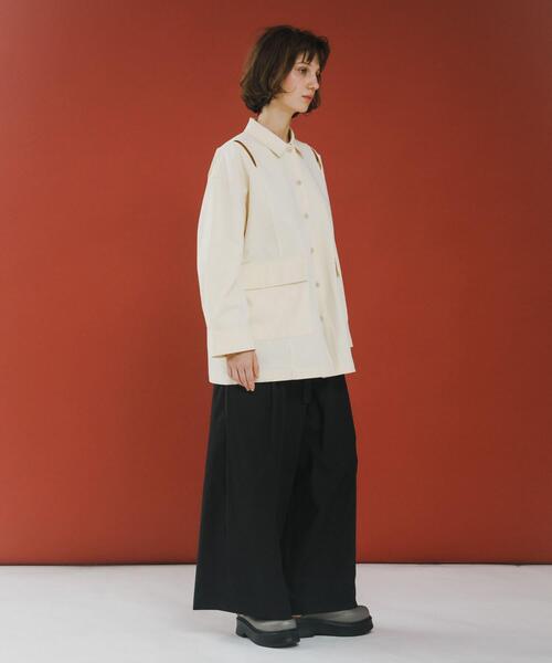 LAATO（ラート）の「slit coveralls（カバーオール・レディース・オフホワイト/ブラック・FREE）」の5枚目の写真