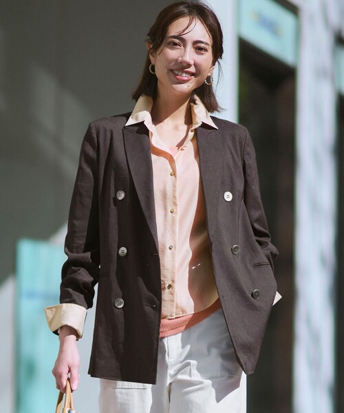 23区 L(ニジュウサンクオオキイサイズ)の「リネンレーヨンストレッチ ダブルジャケット(その他アウター・レディース・ネイビー系/ベージュ系/ダークブラウン系・44/48/50/46)」の2枚目の写真