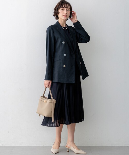 23区 L(ニジュウサンクオオキイサイズ)の「リネンレーヨンストレッチ ダブルジャケット(その他アウター・レディース・ネイビー系/ベージュ系/ダークブラウン系・44/48/50/46)」の13枚目の写真