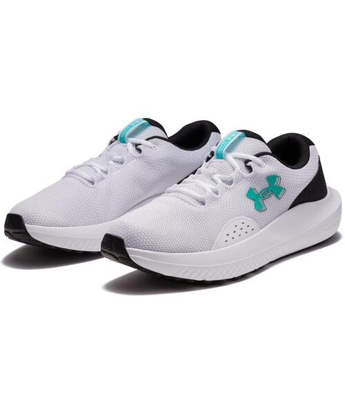 UNDER ARMOUR(アンダーアーマー)の「UAチャージド サージ4(ランニング/メンズ)(スニーカー・メンズ・ホワイト系その他・26.5cm/28.5cm/30.0cm/29.5cm/27.0cm/29.0cm/27.5cm/28.0cm/25.5cm/26.0cm/25.0cm)」の5枚目の写真