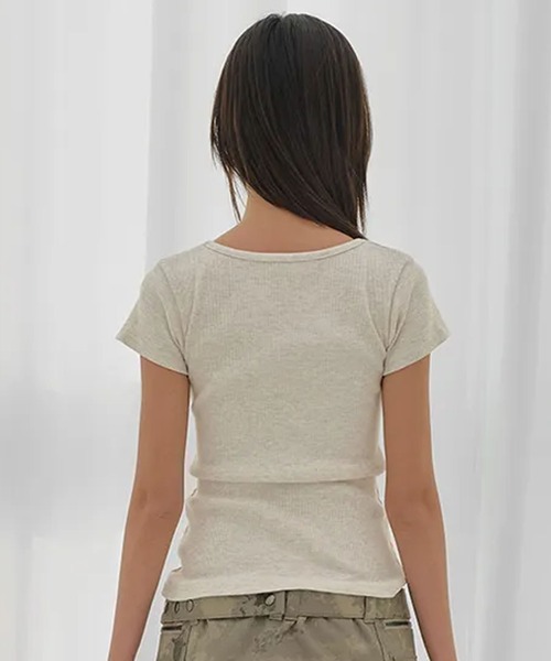 Ada.(エイダ)の「◇FANCYCLUB◇ブランド直輸入正規品/ペガサス リブトップ PEGASUS RIBBED TOP(Tシャツ/カットソー・レディース・オートミール/ブラック・FREE)」の9枚目の写真
