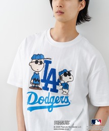 PEANUTS（ピーナッツ）の「【PEANUTS×MLB】【レジャー・フェスに】MLB×スヌーピー 刺繍Tシャツ 厚手コットン100% 透けない・丈夫 ストリートスタイル（Tシャツ/カットソー）」