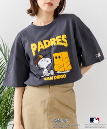 PEANUTS（ピーナッツ）の「【PEANUTS×MLB】【レジャー・フェスに】MLB×スヌーピー 刺繍Tシャツ 厚手コットン100% 透けない・丈夫 ストリートスタイル（Tシャツ/カットソー）」