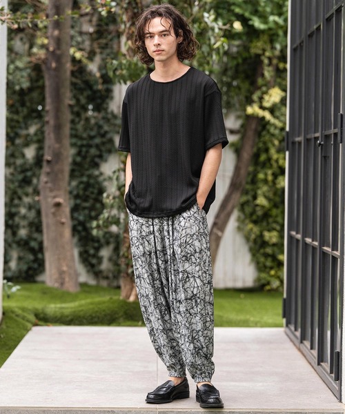 CAMBIO(カンビオ)の「mp14863-Geometric Rayon Nylon Jogger Pants サルエルジョガーパンツ(S68226cmb)(その他パンツ・メンズ・ホワイト×ブラック・L/M/S)」の4枚目の写真