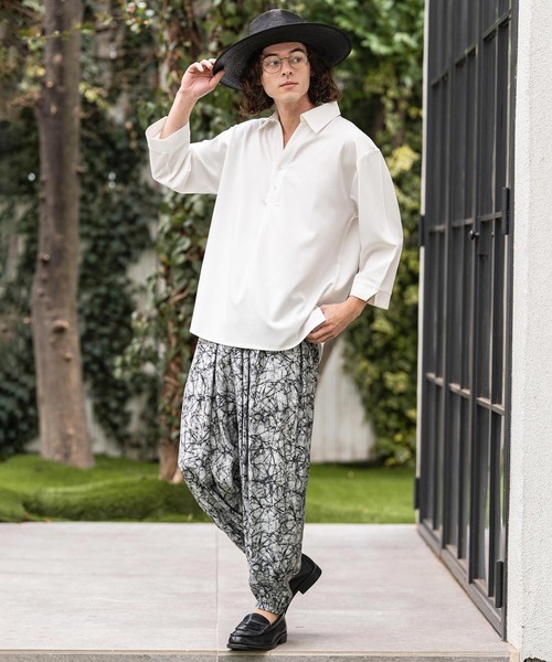 CAMBIO(カンビオ)の「mp14863-Geometric Rayon Nylon Jogger Pants サルエルジョガーパンツ(S68226cmb)(その他パンツ・メンズ・ホワイト×ブラック・L/M/S)」の7枚目の写真