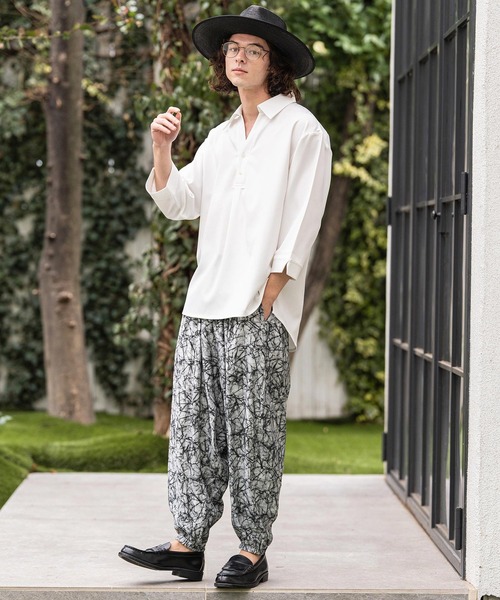 CAMBIO(カンビオ)の「mp14863-Geometric Rayon Nylon Jogger Pants サルエルジョガーパンツ(S68226cmb)(その他パンツ・メンズ・ホワイト×ブラック・L/M/S)」の8枚目の写真