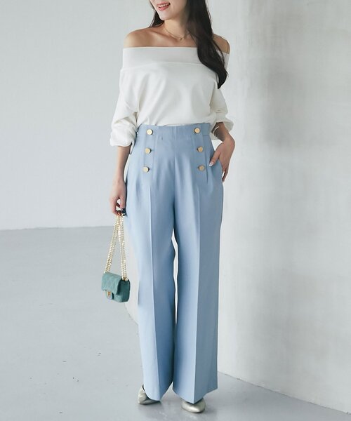 La boutique BonBon（ラブティックボンボン）の「【接触冷感・スッキリ美人見え】クールタッチUVすっきりオフショルニット（ニット/セーター・レディース・ネイビー/イエロー/ホワイト・FREE）」の7枚目の写真