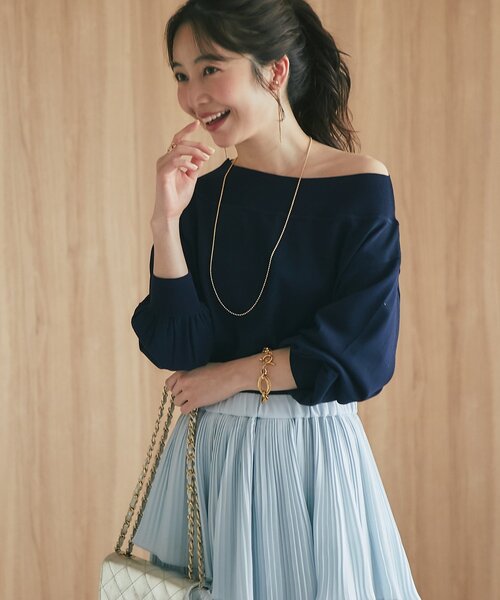 La boutique BonBon（ラブティックボンボン）の「【接触冷感・スッキリ美人見え】クールタッチUVすっきりオフショルニット（ニット/セーター・レディース・ネイビー/イエロー/ホワイト・FREE）」の16枚目の写真