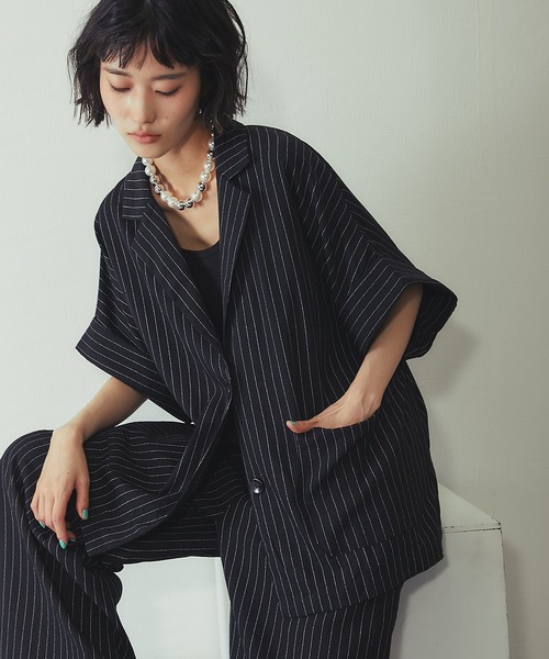 ANOTHER S（アナザーエス）の「ストライプハーフスリーブジャケット（テーラードジャケット・レディース・ブラック/ストライプ・M）」の2枚目の写真
