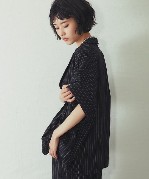 ANOTHER S（アナザーエス）の「ストライプハーフスリーブジャケット（テーラードジャケット・レディース・ブラック/ストライプ・M）」の10枚目の写真