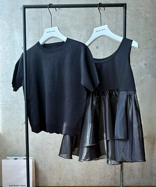 BIRTHDAY BASH(バースデイバッシュ)の「2WAY LAME KNIT SHEER FRILL TOPS(ニット/セーター・レディース・ブラック/サックスブルー/ホワイト・FREE)」の12枚目の写真