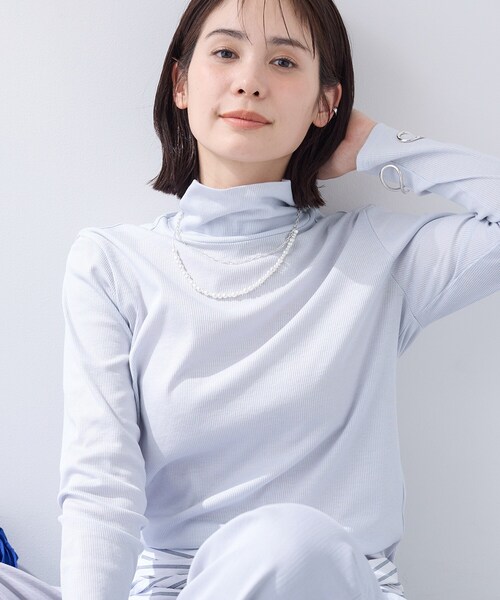 INDIVI（インディヴィ）の「【インナーとして使える／通気性◎】テレコジャージトップス（Tシャツ/カットソー・レディース・ライトグレー/ホワイト/ブラック・40/38/34）」の3枚目の写真