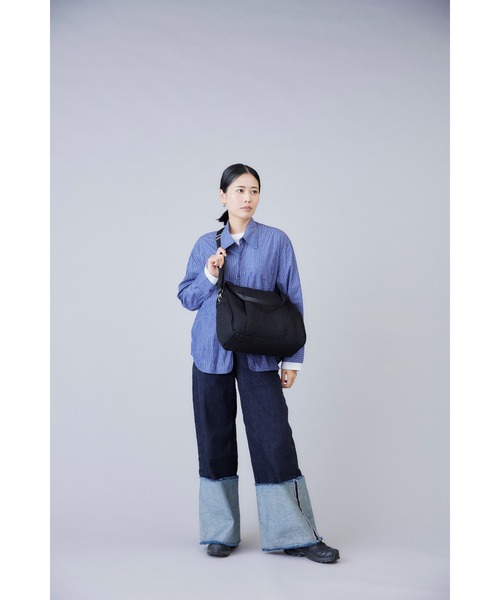 EDITA.(エディータ)の「洗濯機で洗える Washable Everyday Round 2way Tote 大容量 / 防水(トートバッグ・レディース・ブラック・FREE)」の8枚目の写真