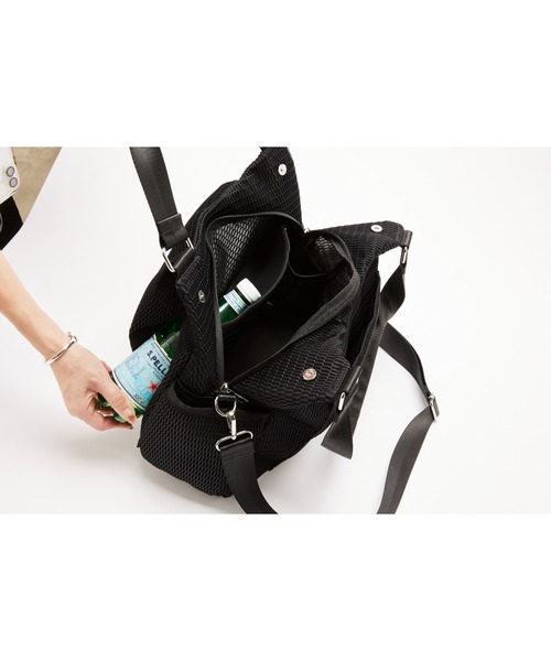 EDITA.(エディータ)の「洗濯機で洗える Washable Everyday Round 2way Tote 大容量 / 防水(トートバッグ・レディース・ブラック・FREE)」の15枚目の写真