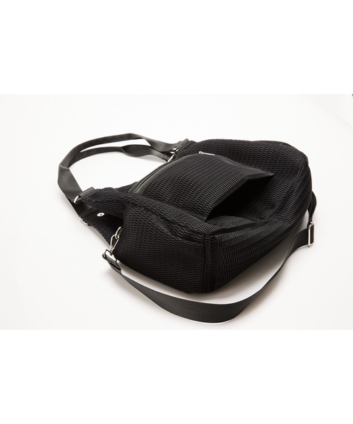 EDITA.(エディータ)の「洗濯機で洗える Washable Everyday Round 2way Tote 大容量 / 防水(トートバッグ・レディース・ブラック・FREE)」の18枚目の写真
